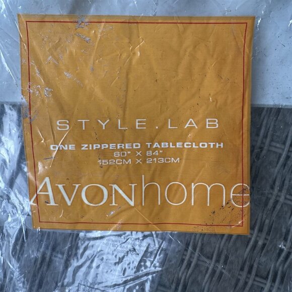 Avon Vinyl Tablecloth Cocktails Tiki Tropical 60 x 84 Umbrella Table - Picture 8 of 8